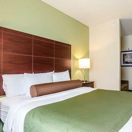 Cobblestone Hotel & Suites - Mccook Dış mekan fotoğraf