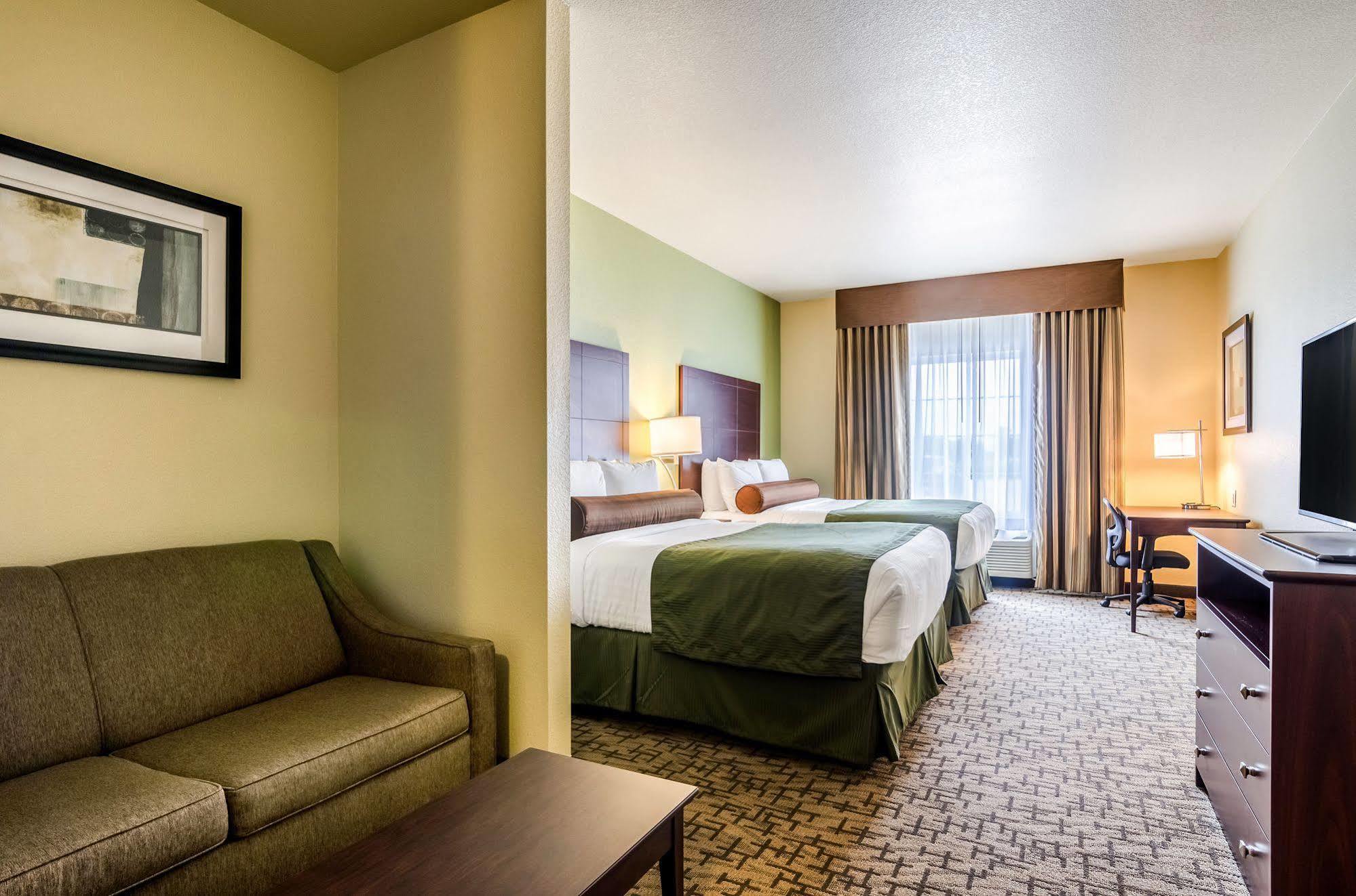 Cobblestone Hotel & Suites - Mccook Dış mekan fotoğraf